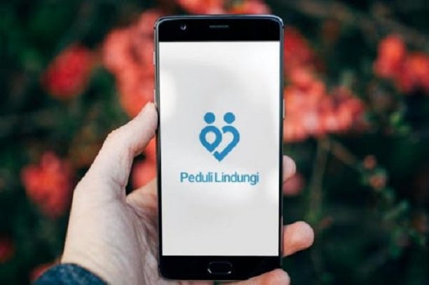 Aplikasi Peduli Lindungi dapat diunduh dari Android dan iOS