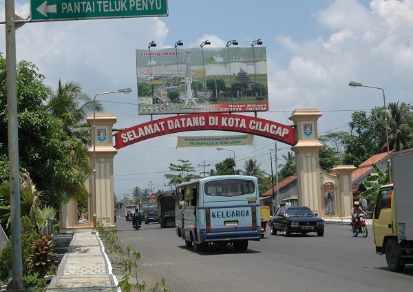 Tugu Selamat Datang Cilacap/net
