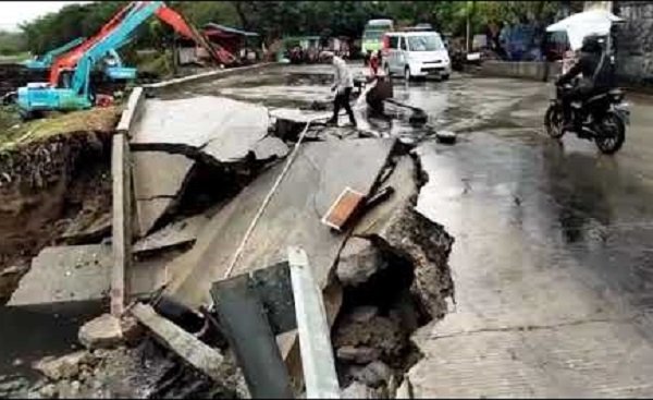 Jembatan Waduk Pluit