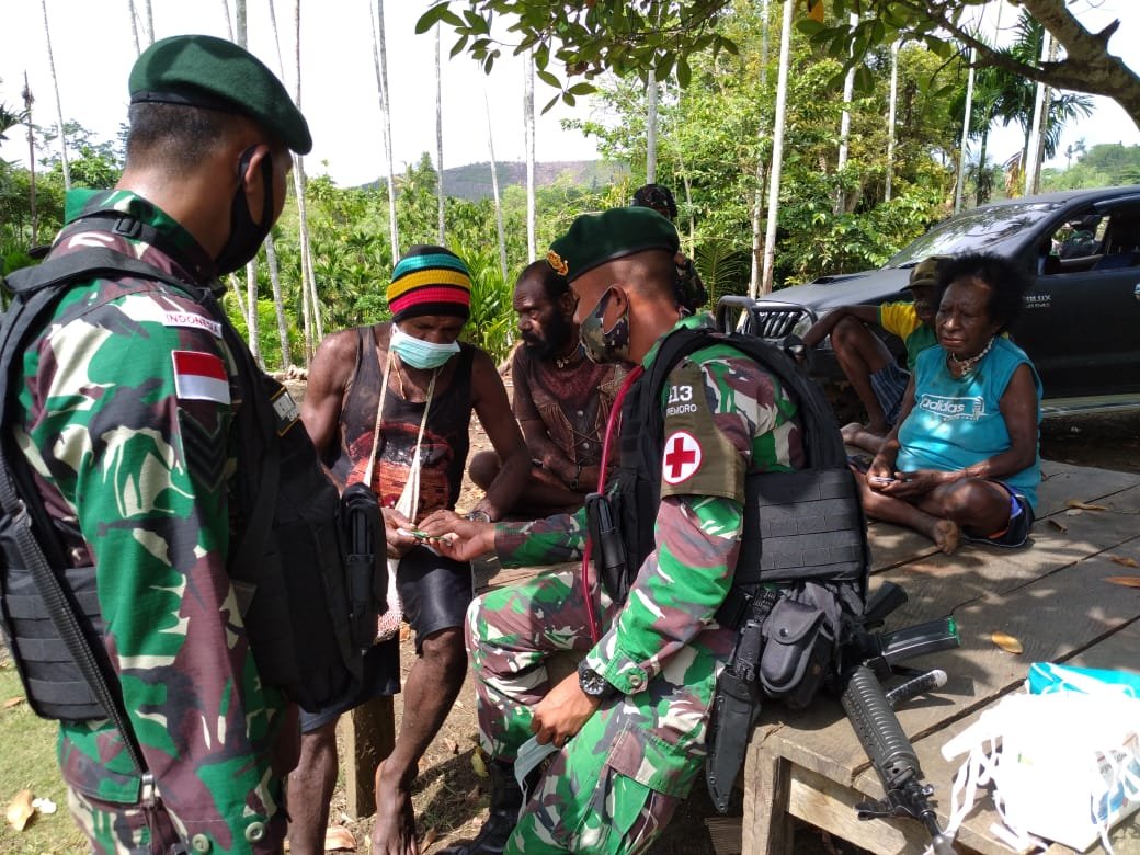 Raider 413/Bremoro Kostrad bhakti sosial di Kampung Koya KM 12 Distrik Abepura, Kota Jayapura (Foto:Ist)