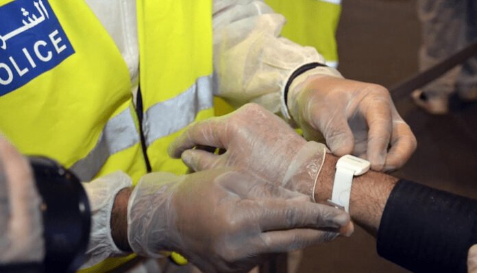 Gelang pelacak karantina - Foto: Istimewa