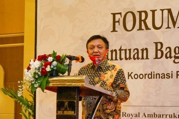 Deputi Bidang Pembiayaan Kementerian Koperasi dan UKM, RS.