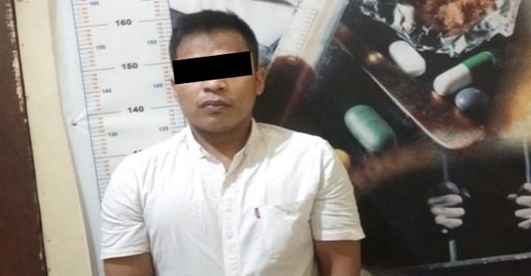 DL (34), tersangka kasus peredaran narkotika jenis shabu/Foto:istimewa
