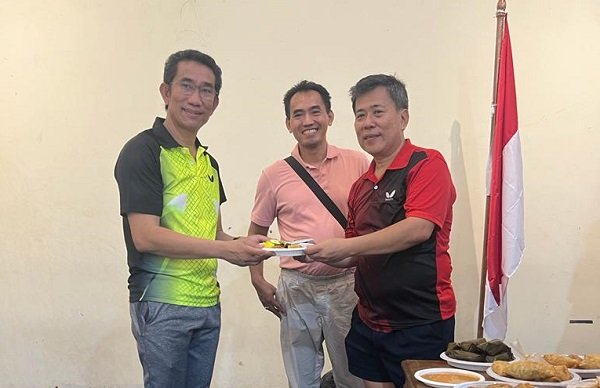 Syukuran pindah basecamp PTM Kedai Kopi Liana di GOR Pademangan, Jakarta Utara, Sabtu (8/4/2023) malam (Foto: Istimewa)