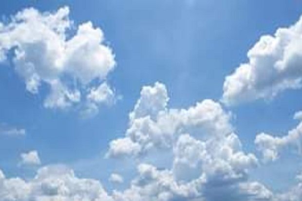 Kondisi cuaca pada sebagian besar wilayah DKI Jakarta dan Botabek di pagi hari cerah berawan. Foto: Capture Cloudy Sky Travel Agency