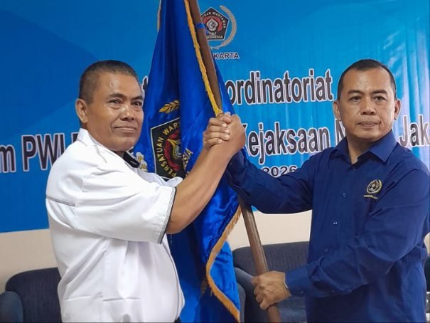 Ketua PWI Jaya Sayid Iskandarsyah resmi melantik Wilmar Pasaribu sebagai Ketua Koordinatoriat Wartawan PN dan Kejari Jakarta Utara.