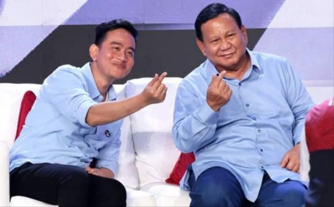 TPN Ganjar-Mahfud pindah ke TKN Prabowo-Gibran. Dukungan. KPU Umumkan Prabowo-Gibran Menang Pilpres 2024