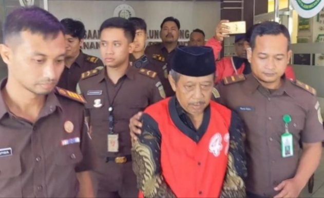 Sikat Dana Bantuan untuk Bayar Utang Anak, Oknum Kades di Tulungagung Masuk Bui
