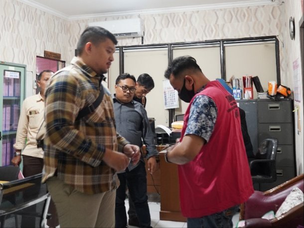 Kejari Jakarta Utara Jebloskan Tersangka Kredit Fiktif ke Rutan Salemba 