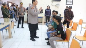 Polres Pelabuhan Tanjung Priok Gelar Baksos dan Bakti Kesehatan dalam Rangka HUT Bhayangkara ke 79